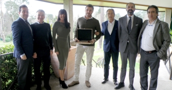 La Federación homenajea a Borja Nieto