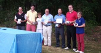 José Mª Campillo y Matilde López campeones de Galicia de Pitch&Putt