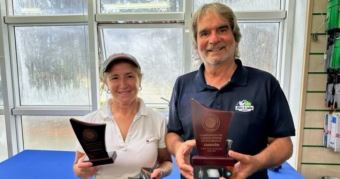 Marisol Iglesias González y José Ángel P. Reñones, Campeones Senior Pitch & Putt